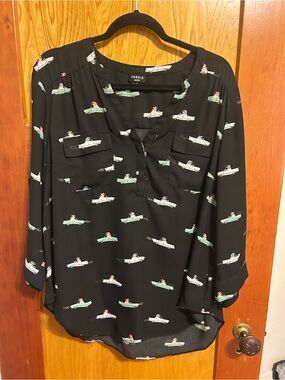 torrid Black Boat-Print Split V-Neck Blouse with Mint and White Boats